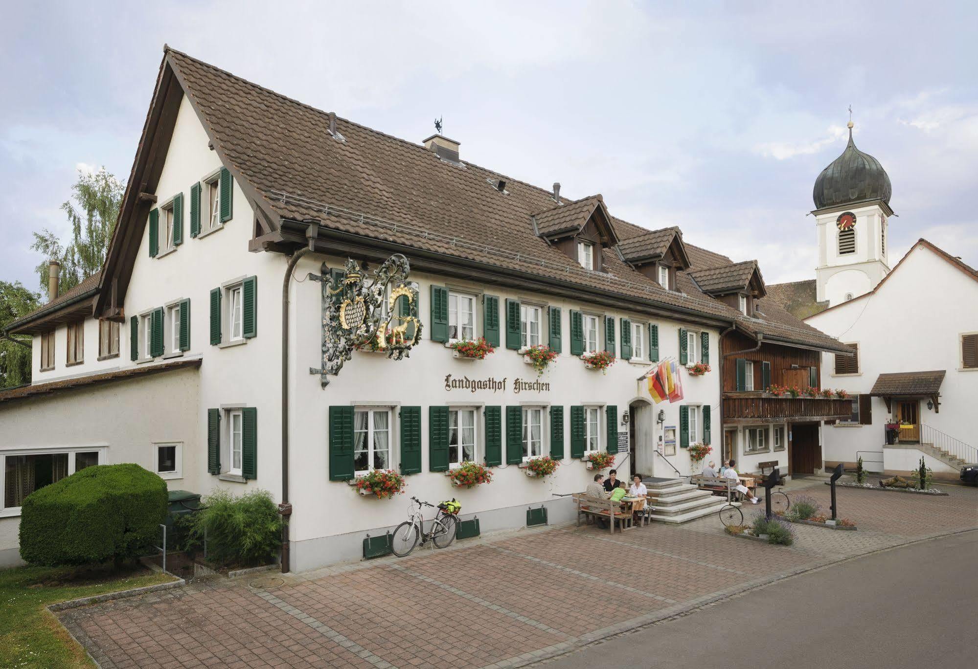 Hotel Landgasthof Hirschen Ramsen Exterior foto