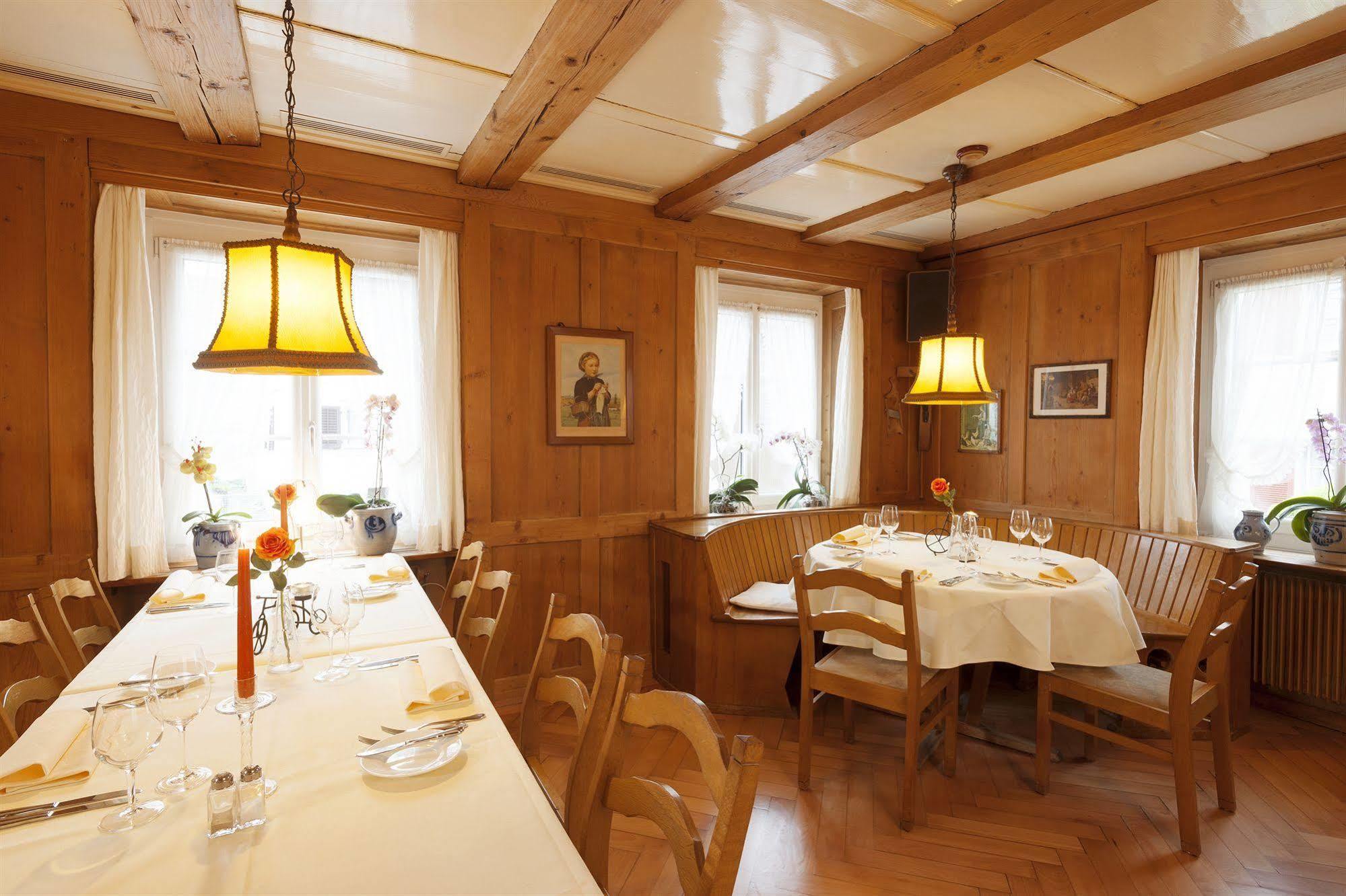 Hotel Landgasthof Hirschen Ramsen Exterior foto