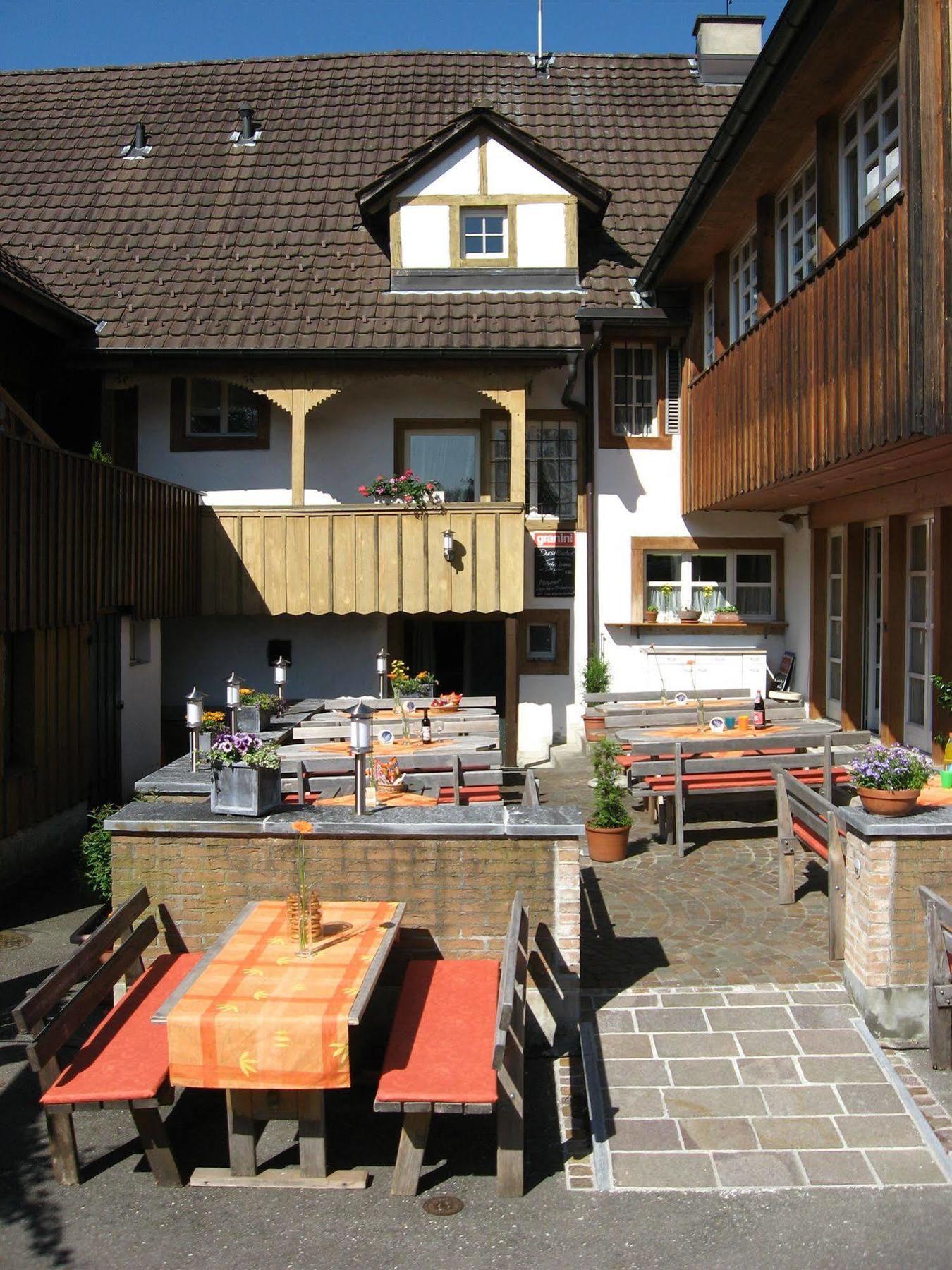 Hotel Landgasthof Hirschen Ramsen Exterior foto